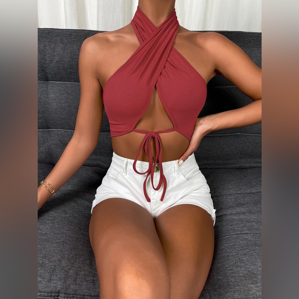 Tie front cross halter crop top
